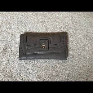 Guess Trifold Wallet